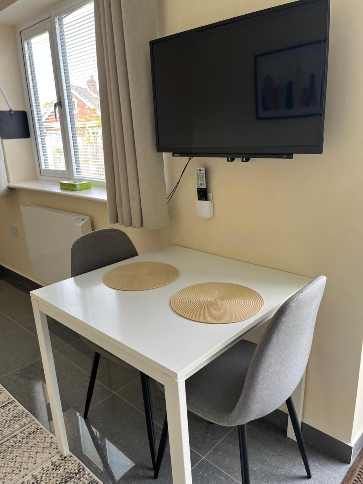 Luxury Heald Apartment Handforth